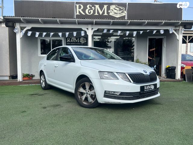 סקודה אוקטביה