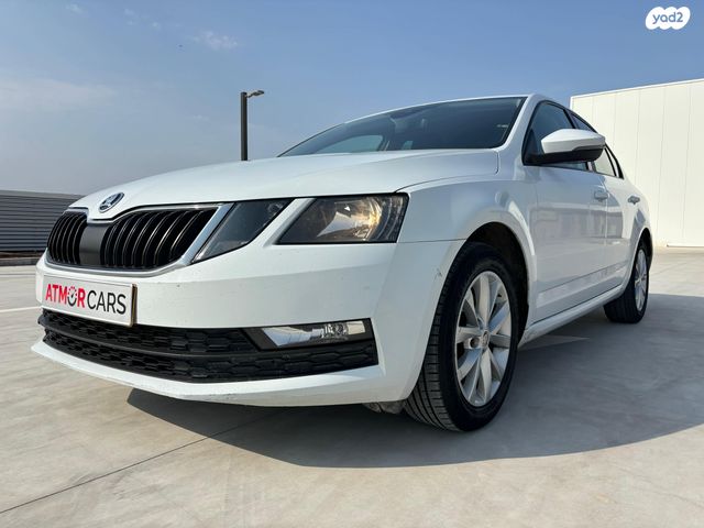 סקודה אוקטביה