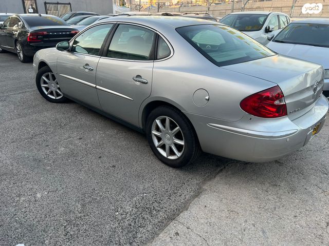 מודעת רכב ביואיק לה-קרוס