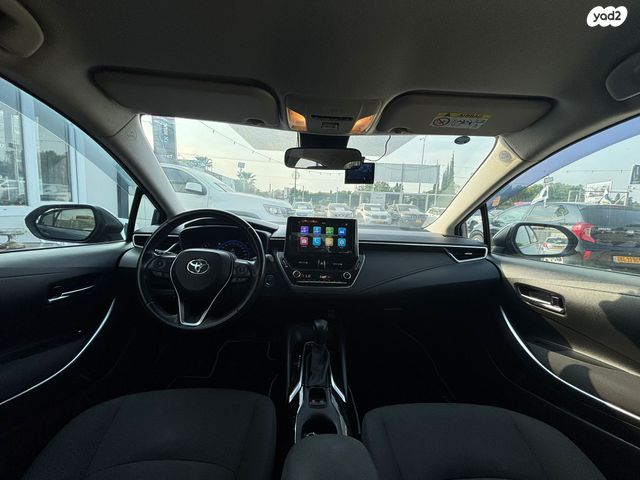 טויוטה קורולה