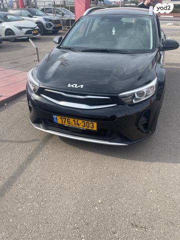 מודעת רכב קיה סטוניק 1