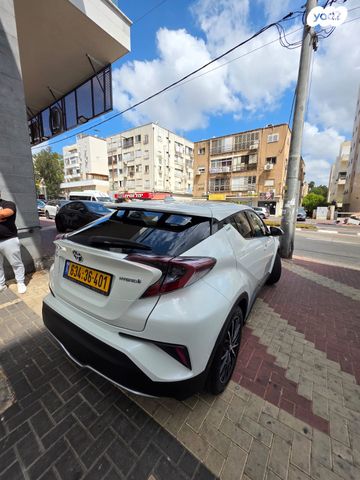 טויוטה C-HR