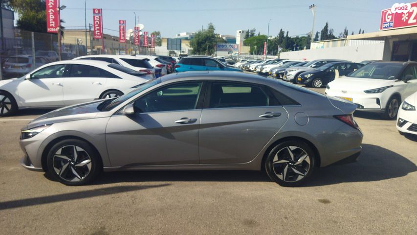 יונדאי אלנטרה