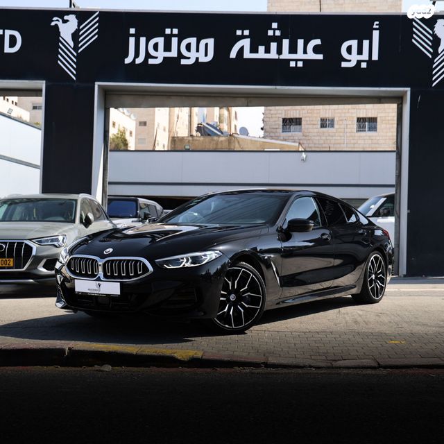 מודעת רכב ב מ וו סדרה 8