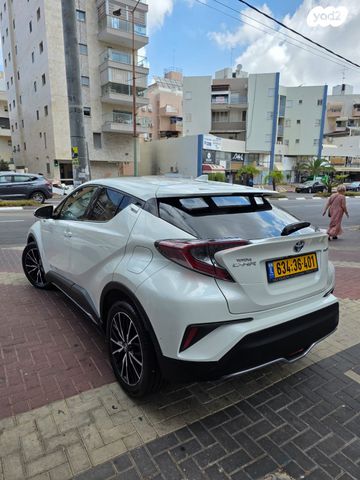 טויוטה C-HR