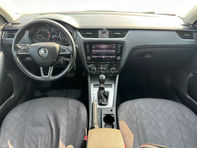 סקודה אוקטביה