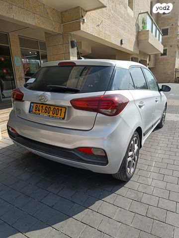 יונדאי i20