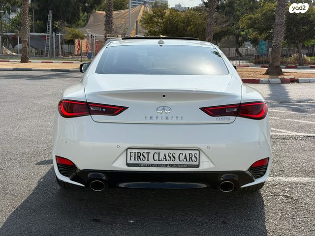 אינפיניטי Q60