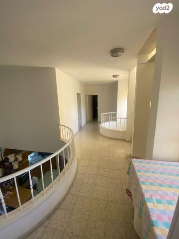 בית פרטי/ קוטג', נרקיס 14, בנה ביתך, קרית ים