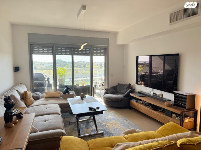 דירה, אהבת אדם 66, שרונה, כפר יונה