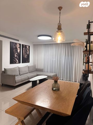 שדרות אבני החושן 12