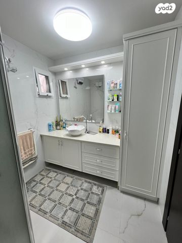 דירה, האילן 11, מנחם בגין, עכו