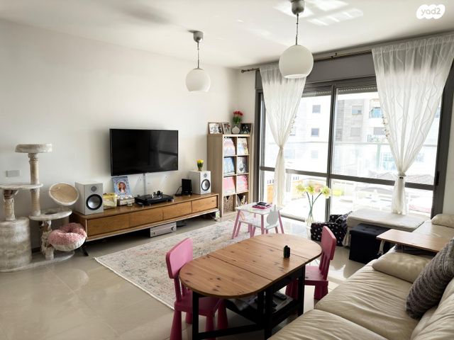 דירה, נתן אלתרמן 2, רחובות החדשה, רחובות