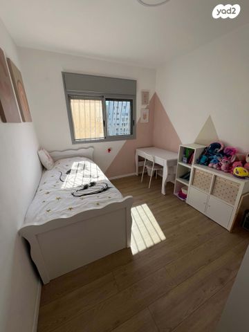 דירה, הרצל 50, עיר, מרכז העיר, נהריה