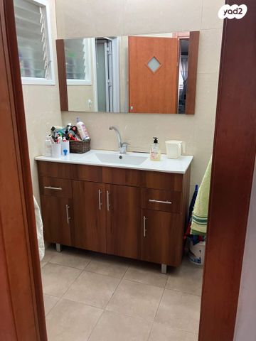 דירה, הזמורה 6, קרית כרמים, ראשון לציון