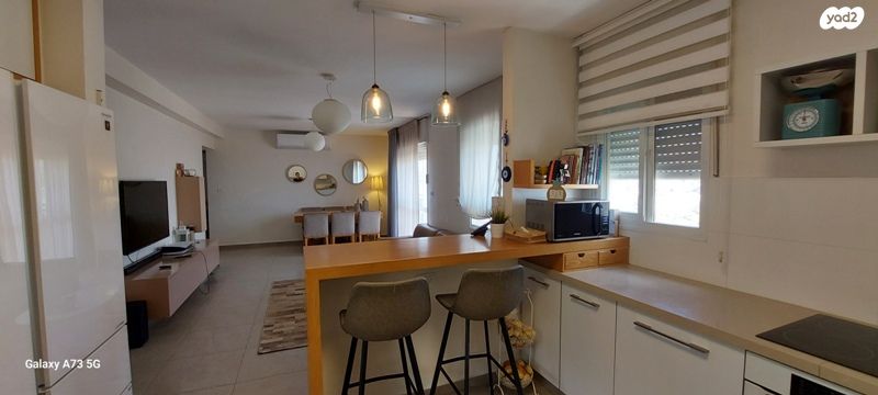 דירה, העירית 36, צמח השדה, מעלה אדומים