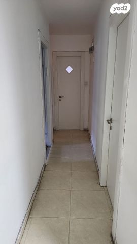 דירה, שדרות רש"י 6, קיבוץ גלויות, קרית מלאכי