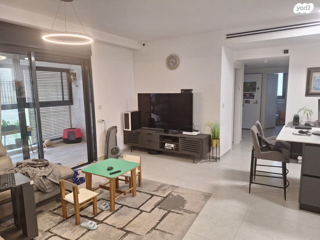 דירה, אשכולות 1, עמק הכרמל, נשר