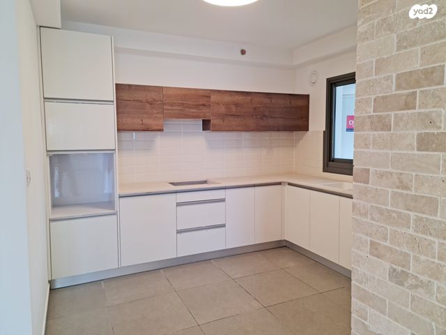 דירה, הגל 6, החותרים, טירת כרמל