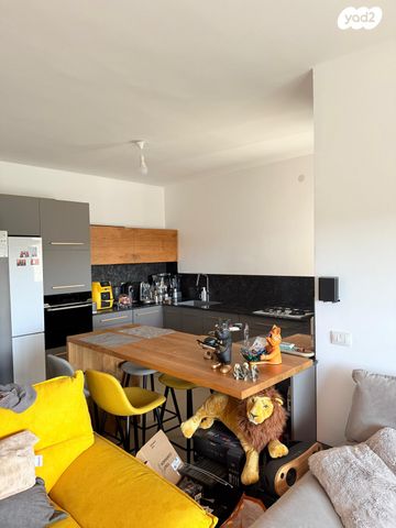 דירה, אהבת אדם 66, שרונה, כפר יונה