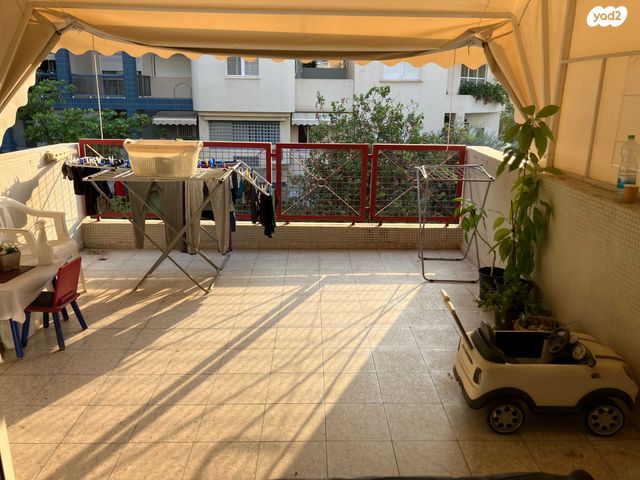 דירה, הזמורה 6, קרית כרמים, ראשון לציון