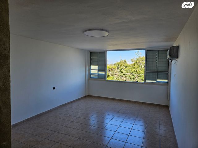 שדרות דוד בן גוריון 32