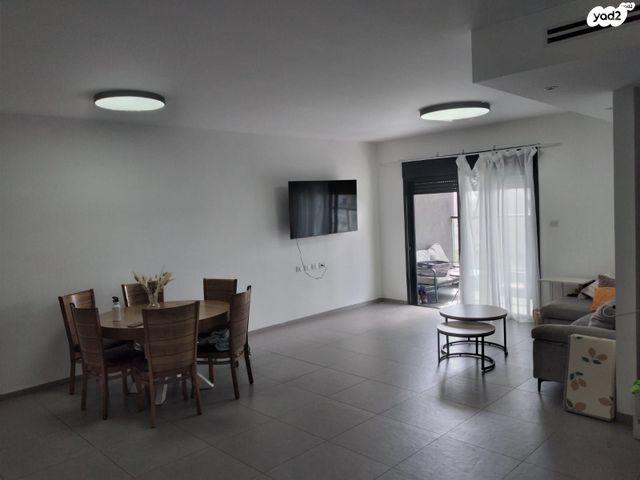 דירה, אריאל שרון 8, נווה שרון / שער העיר, נתיבות