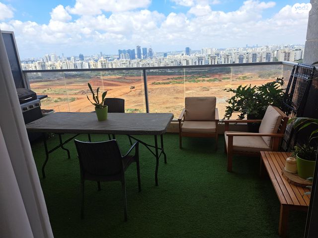 דירה, דרך אילות 14, גנים צפון, גני תקווה