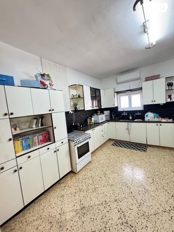 בית פרטי/ קוטג', שבזי 17, שאר העיר, קרית עקרון