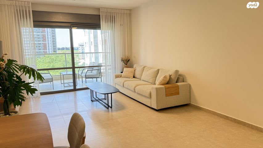 דירה, חטיבת הנח"ל 14, הפארק, חדרה