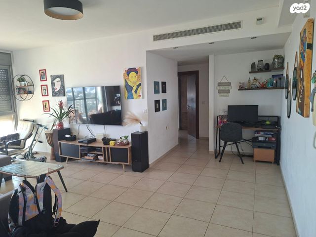 דירה, שלמה אלירז 1, רמב"ם, ראשון לציון