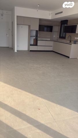 אמנון ליפקין שחק 10