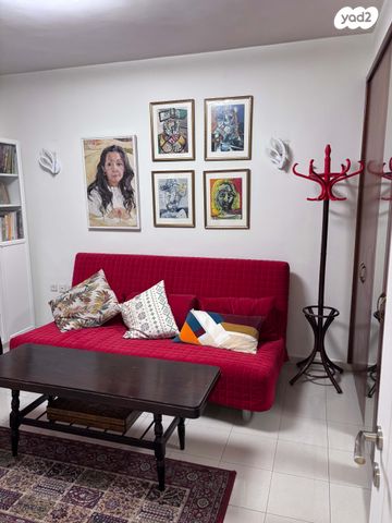 ד"ר אברהם אליהו הרכבי 5