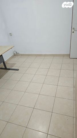 דירה, משעול סוכות 4, שכונה ד', באר שבע