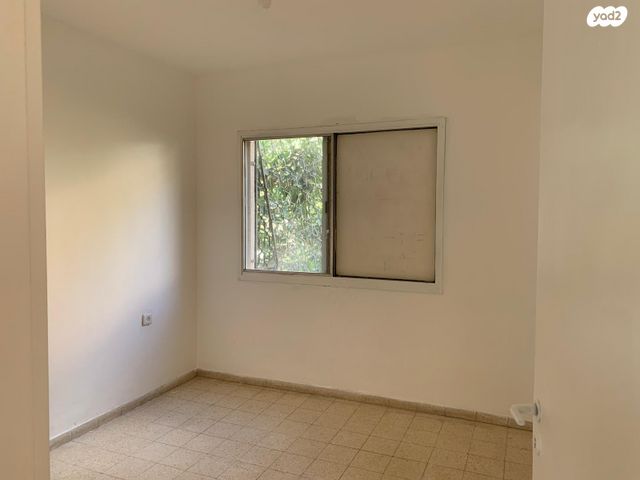 דירה, אסתר המלכה 31, נווה דוד, חיפה