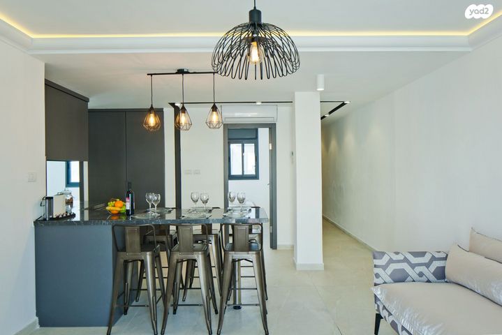 דירה, כורש 14, מרכז העיר, ירושלים