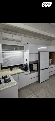 בית פרטי/ קוטג', החרוב 2, עין יעקב, עין יעקב