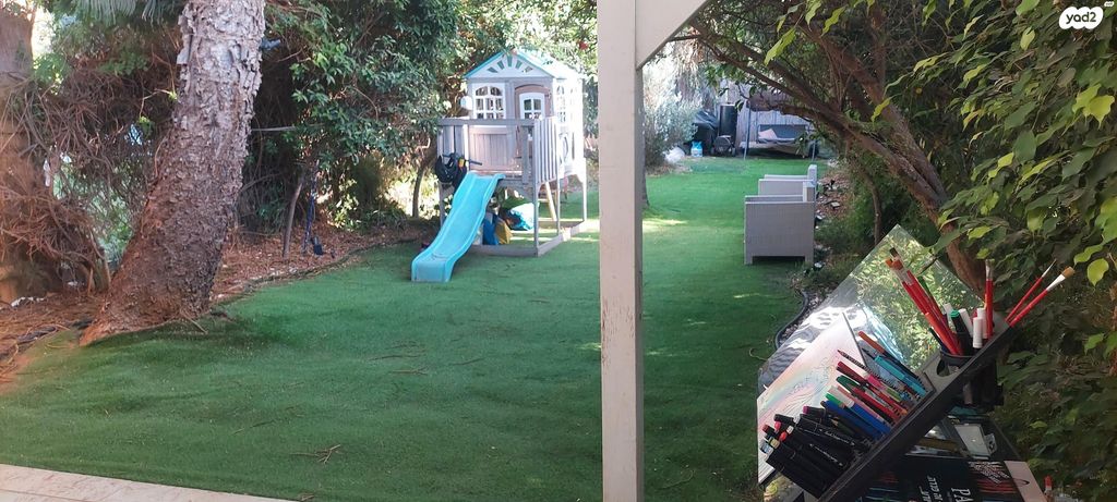 בית פרטי/ קוטג', סמטת הרדוף 116, הצמרות, קיסריה