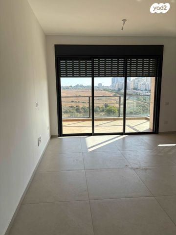 דירה, יצחק ויטנברג 2, פסגת הדר / נווה עוז הירוקה, פתח תקווה