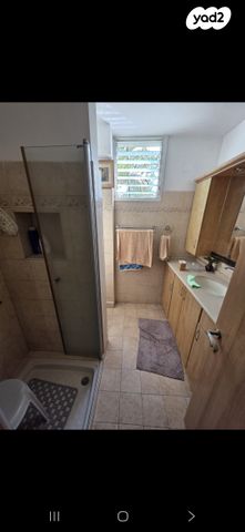 דירה, אח"י דקר 12, נווה שרת, תל אביב יפו