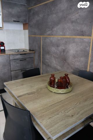 דירה, דוד אלעזר 10, חוף הכרמל, חיפה