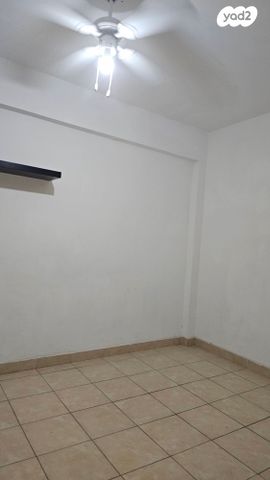 דירה, משעול סוכות 4, שכונה ד', באר שבע