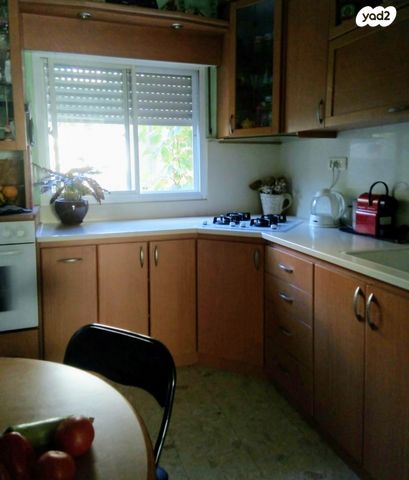 שדרות ירושלים 36