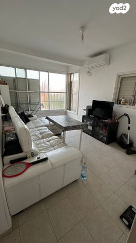 א.ד. גורדון 30