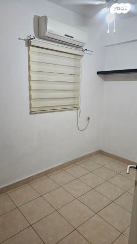 דירה, משעול סוכות 4, שכונה ד', באר שבע