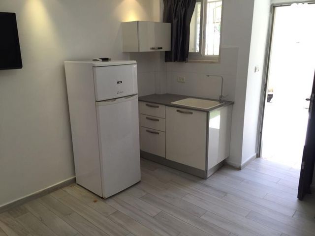 יציאת אירופה 11