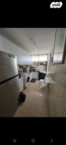 דירה, אח"י דקר 12, נווה שרת, תל אביב יפו