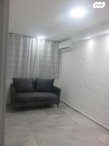 יחידת דיור, רחבת רד"ק 5, שכונה י"א, באר שבע