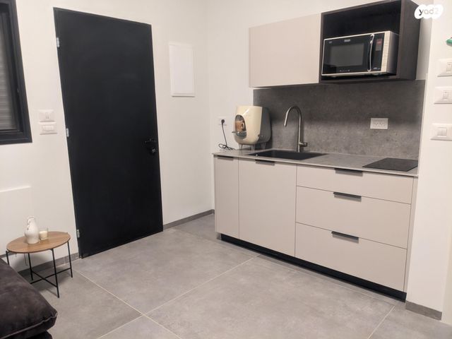 יחידת דיור, שיזף 13, כורזים, כורזים