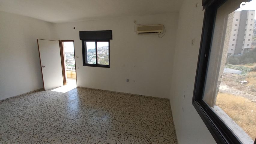 דירה, השופטים 21, אחוזת כנרת, טבריה